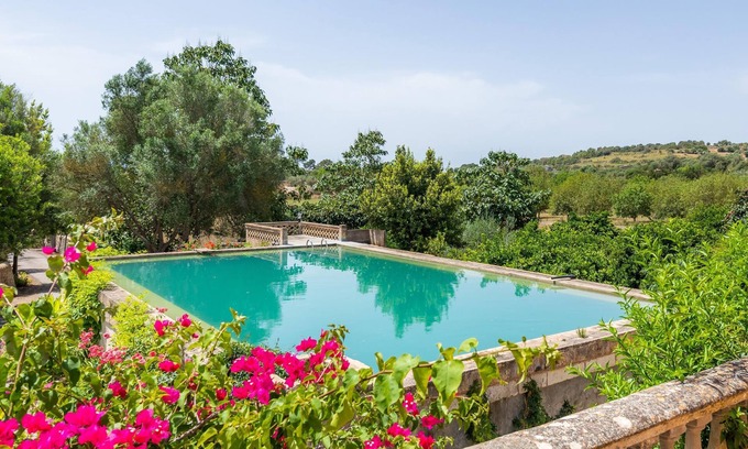 Manacor Villa | Finca "Es Rafalet - Sa Buhardilla" with Mountain View, Pool, Wi-Fi, A/C, Terraces & Garden