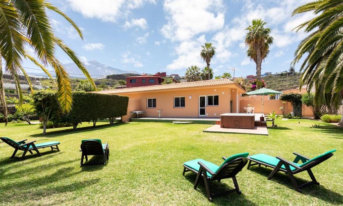 Icod de los Vinos House | Finca La Gaviota - Las Palmeras