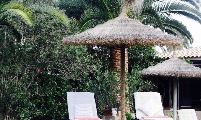 Son Antem Apartment | Finca with beautiful gardens and pool