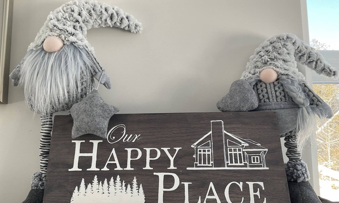 Kincardine Cottage | Find your Happy Place at this Lake Huron Cottage!
