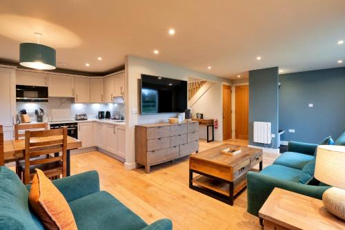 Dorsington House | Finest Retreats - Acorn Cottage