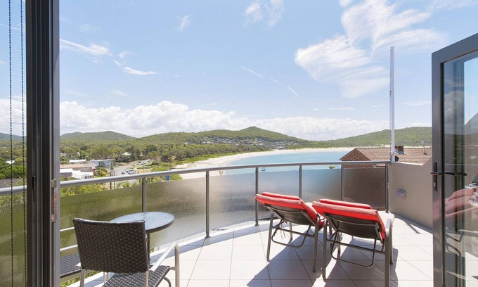 Fingal Bay House | Fingal Surf & Sand, 14A Pacific Drive- Modern, 2-storey duplex between bushland and the beach