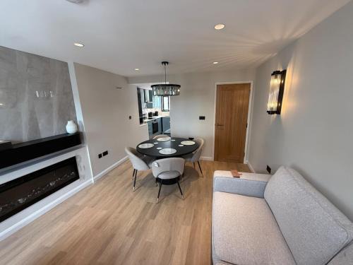 Topsham House | Fire Station View-Central-2 king beds-Brand new interior