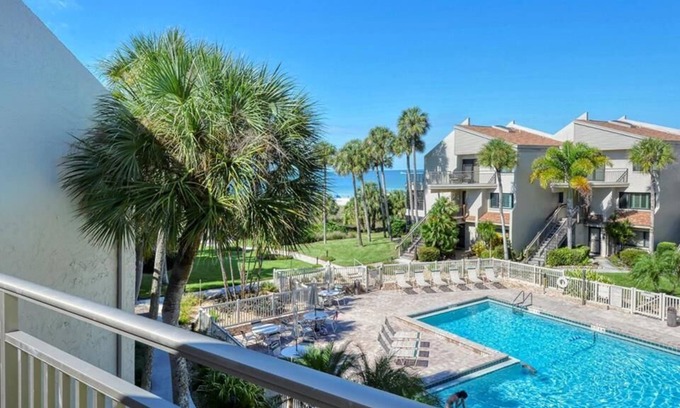 Siesta Key House | Firethorn 232 - 2 Bedroom Condo with Private Beach with lounge chairs & umbrella provided, 2 Poo.