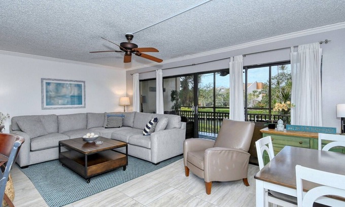 Siesta Key House | Firethorn 822 - 2 Bedroom Condo with Private Beach with lounge chairs & umbrella provided, 2 Pool.