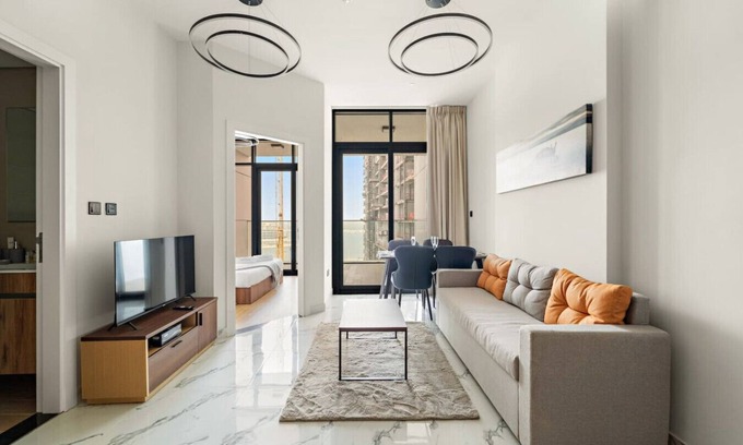 Abu Dhabi Apartment | FIRST CLASS | 1BR | Luxe in Heart of Abu Dhabi