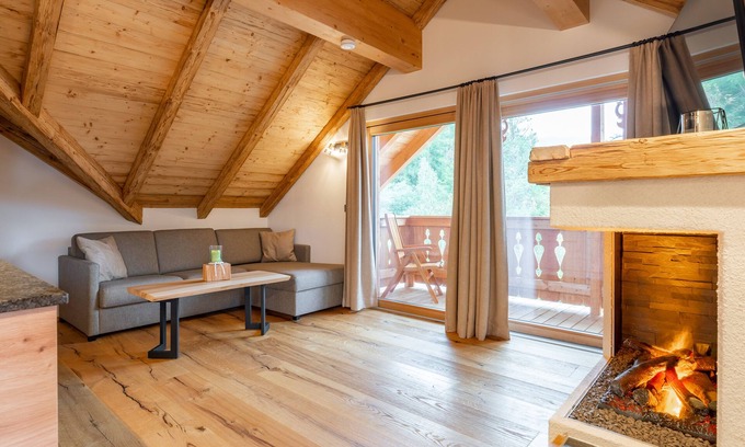 Mariapfarr Apartment | First-class penthouse with sauna