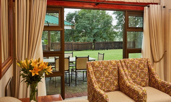 Drakensberg Gardens Hotel | First Group Bushman's Nek