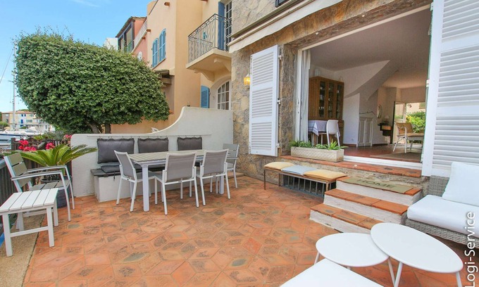 Port Grimaud House | "Fisherman" house with 10 m mooring et solarium