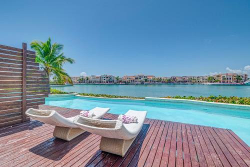 Cap Cana Marina Apartment | FISHING LODGE, INFINITY POOL, VISTAS A LA BAHIA