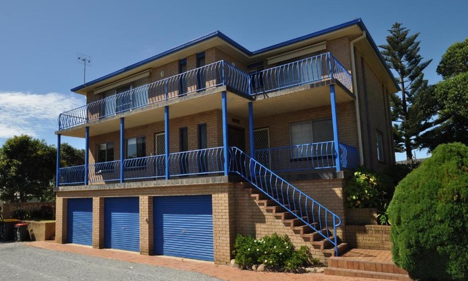 Narooma House | Flat 1-3 Bay Lane