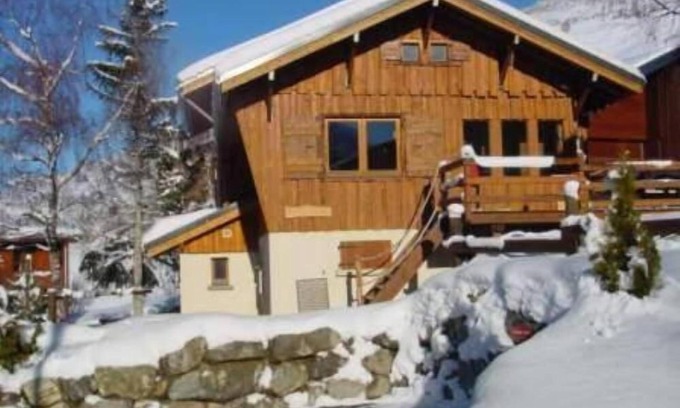 Les Deux Alpes Ski Chalet | flat in a chalet les deux Alpes