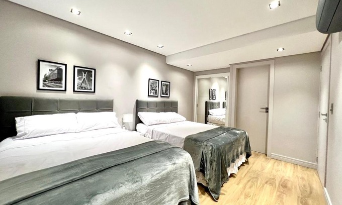 Jardins Apartment | Flat novo, 2 quartos, garagem no coração dos Jardins