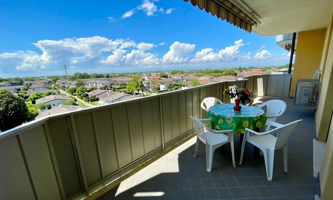 Porto Santa Margherita Apartment | Flat with shared pool