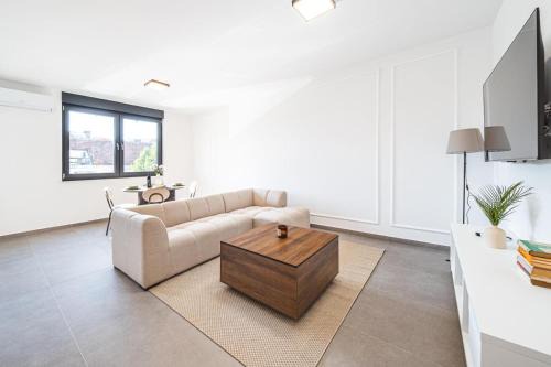 Zagreb Apartment | Flex SelfCheckIns 182 - 2 Bedrooms - Parking