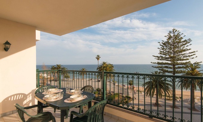Armacao de Pera Apartment | FLH Armação de Pêra Ocean View Flat