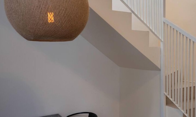 Villa Crespo Apartment | Fliphaus Serrano 1100