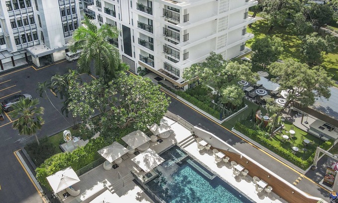 Khlong Toei Nuea Apartment | Floral Court Hotel & Residence Sukhumvit 13