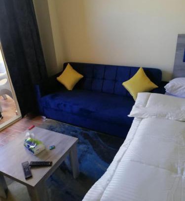Corniche Road-Dahar Apartment | florenza khamsin studio in hurghada pool view