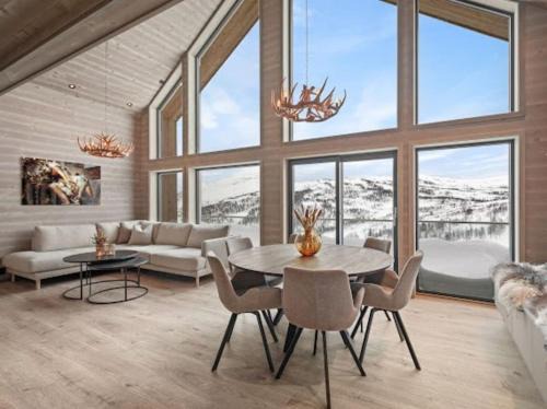Sogndal House | Flygende utsiktshytte med magisk utsikt
