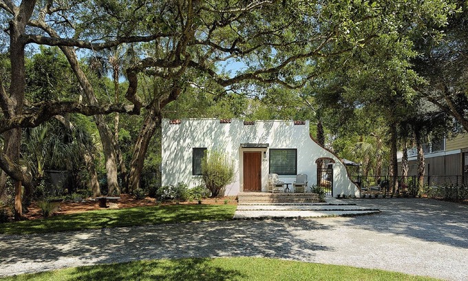 Folly Beach House | Folly Vacation 204 Getaway, Relax & Unwind