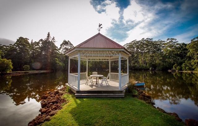 Pemberton Resort | Forest Lodge Resort