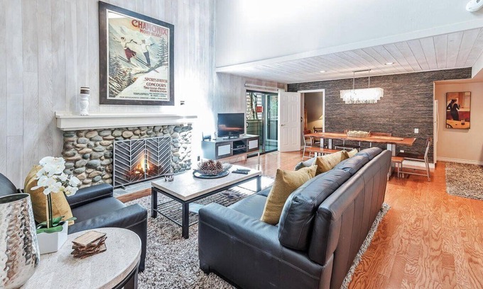 Incline Village Condo | Forest Pines Condo Country Contemporary feel.