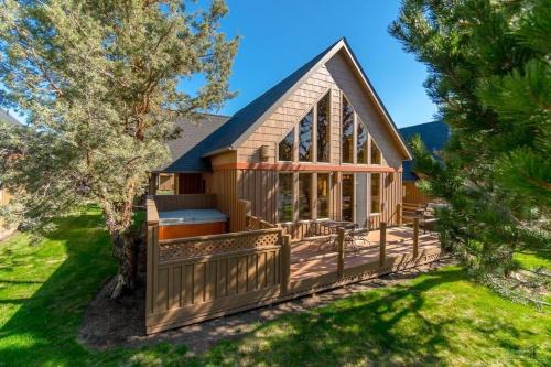 Redmond House | Forest Ridge home