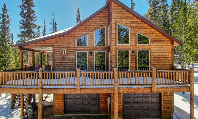 Valley of the Sun Apartment | Forest View Cabin – Near Breck & Keystone