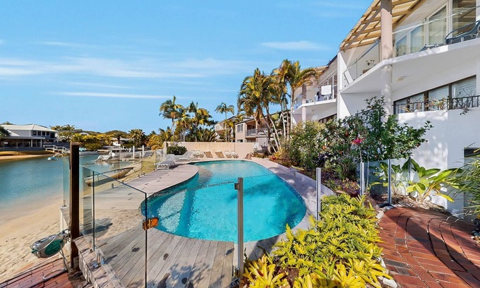 Noosa Heads Apartment | Forget The Car You Won't Need It