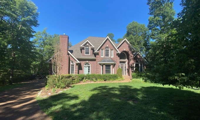 Franklin Apartment | Fork Inn Castle's Master executive suite