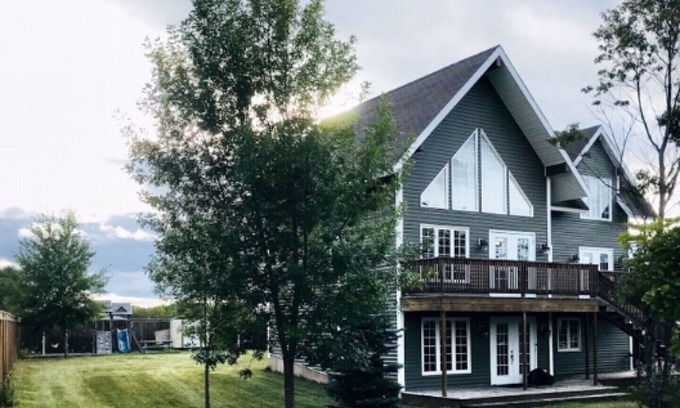 Deer Lake Ski Chalet | Fortnight Chalet Holiday Home Rental in Deer Lake, NL. Gateway to Gros Morne National Park