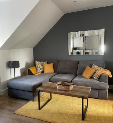 Dunfermline Apartment | Foundry Street Apartment 3 - Dunfermline City Centre