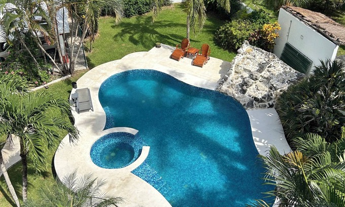 Costa Maya House | Four Bedrooms steps from San Francisco Beach and Paradise Beach