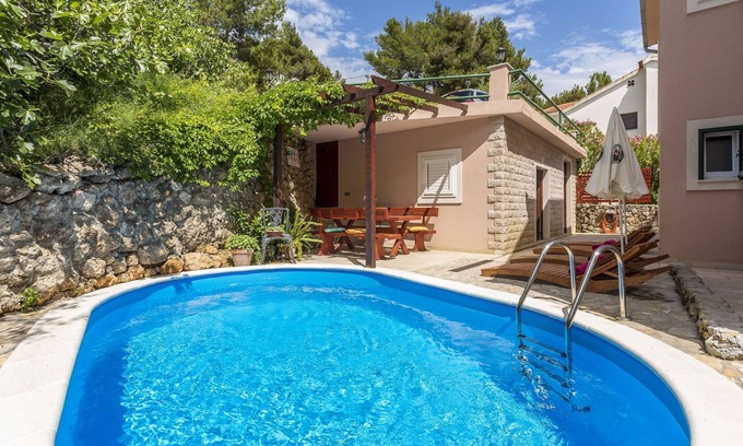 Medici Apartment | Four-bedroom apartment with terrace and sea view Medići, Omiš (A-7461-a)