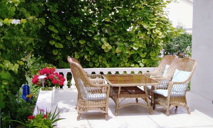 Vrsi Apartment | Four-bedroom apartment with terrace and sea view Vrsi - Mulo, Zadar (A-5791-a)