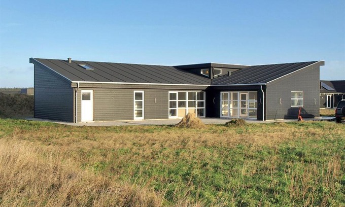 Nr. Lyngby House | Four-Bedroom Holiday Home Helledievej with a Sauna 06