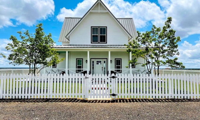 Canyon Apartment | Four Gables cabin in the pasture