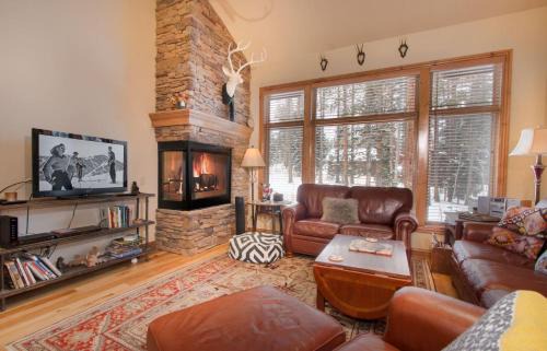 Peak 8 House | Four Pines Retreat by Ski Country Resorts