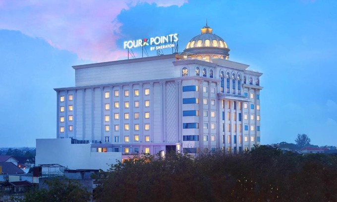 Medan Hotel | Four Points by Sheraton Medan