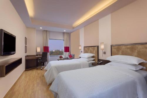 Vadodara Hotel | Four Points by Sheraton Vadodara
