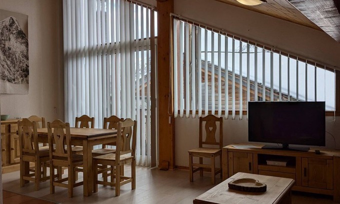 Orcieres-Merlette Apartment | Four room duplex 8 pers - Sun balconies in Orcières Merlette - Southern Alps