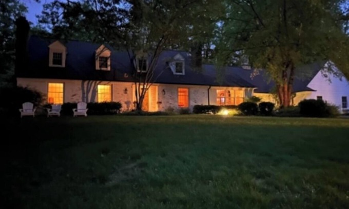 Indianapolis House | Fox Knoll 2-LRG Private Room-Grand Park, Concerts,Butler! Park-Like Setting!