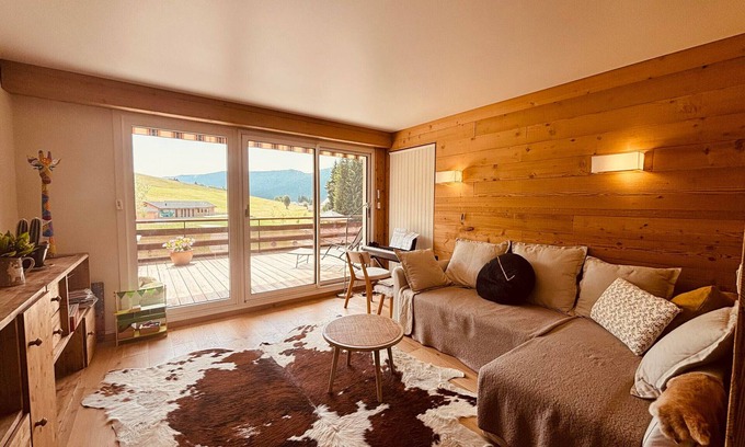 Autrans-Meaudre-en-Vercors Apartment | Renovated apartment in Autrans, 5 pers, large south-facing terrace