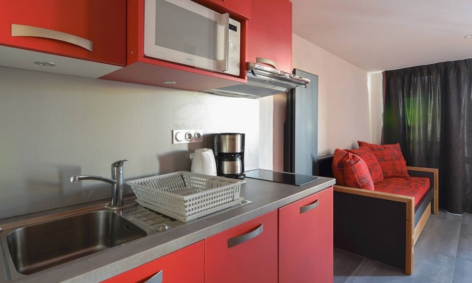 Bellentre Apartment | Cozy Studio Near Slopes, Wellness Area, Pet-Friendly