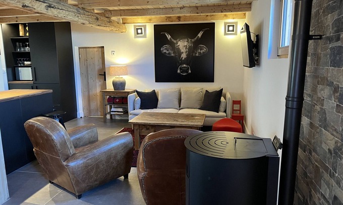 Montchavin Apartment | Renovated 4-Room Apartment with Mezzanine, Terrace, and Ski Room - Heart of Montchavin
