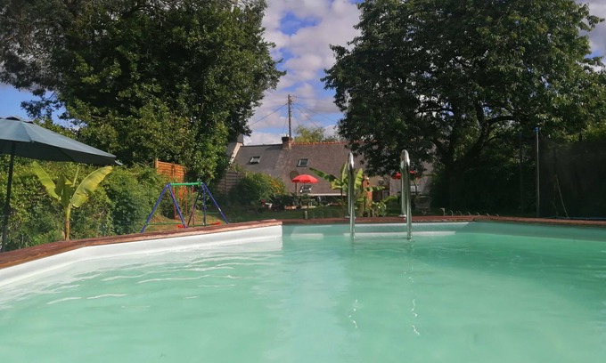 Saint-Nicolas des Eaux House | Ti dour house in brittany 4 pers heated pool 25 min from the sea