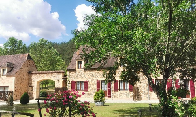 Rouffignac-Saint-Cernin-de-Reilhac House | Domaine du Moulin Haut - Peace and serenity for 18 in the heart of Périgord