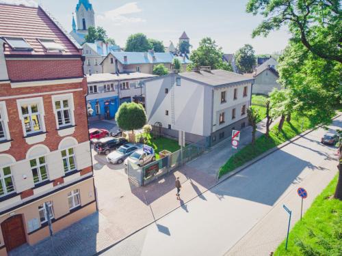 Brzezinka Apartment | Frank Apartments - 5min Auschwitz, 15min Energylandia - Oswiecim Center