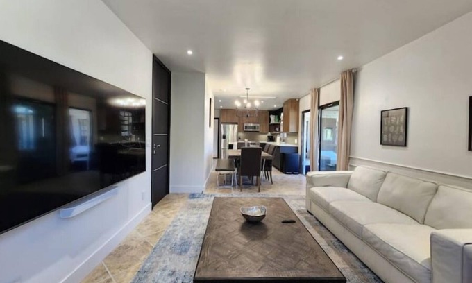 Indialantic House | Franklyn Luxe - 2 min walk to Beach & Dining